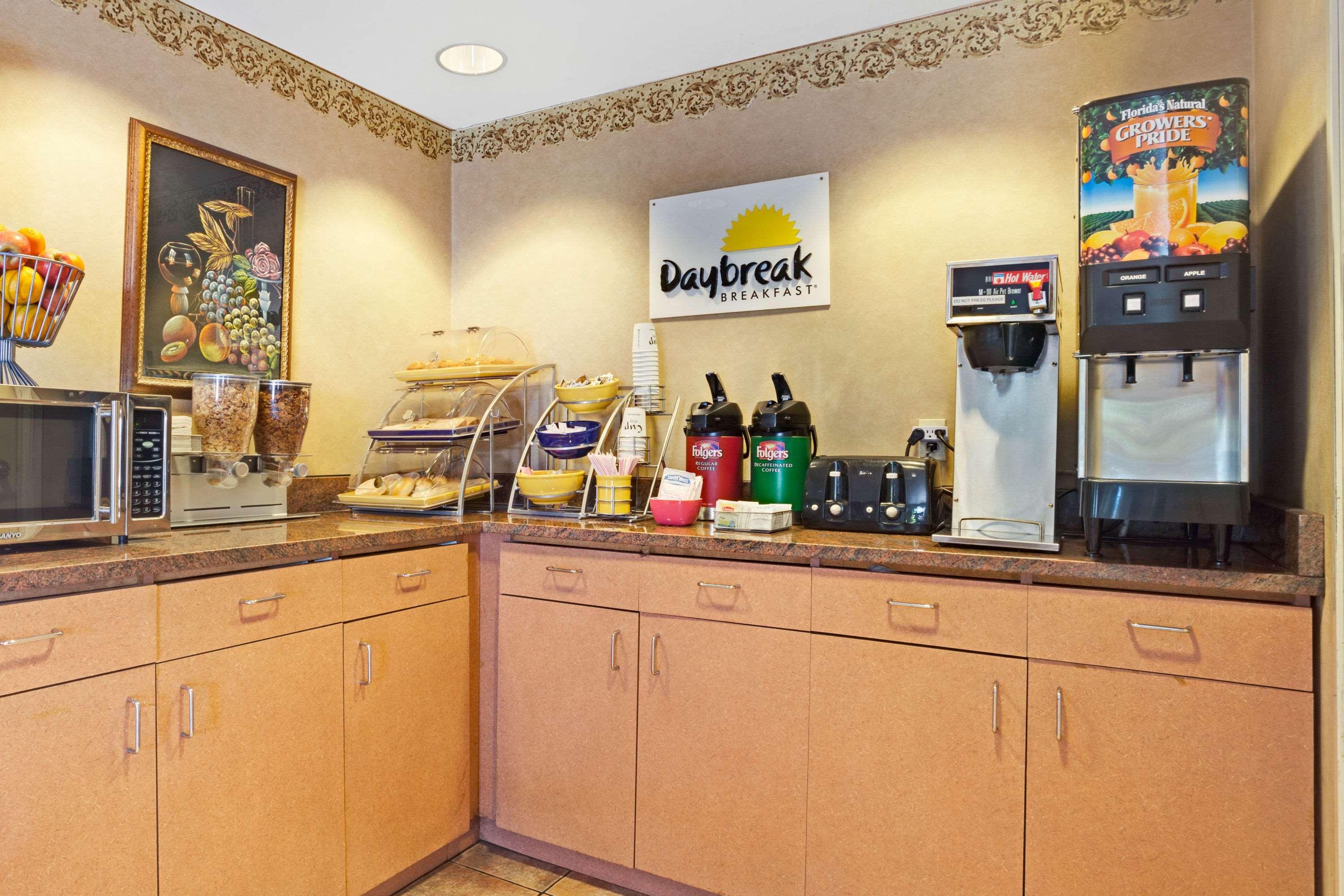 Fairbridge Inn Express Tukwila Exterior foto